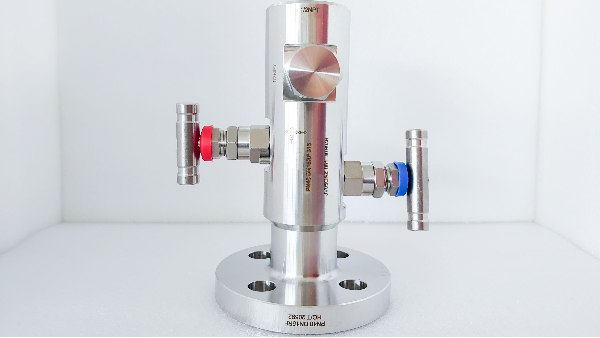 PN40立式單法蘭單隔離泄放閥組-立式單法蘭單隔離泄放閥組生產廠家